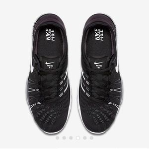 Nike Free TR 6